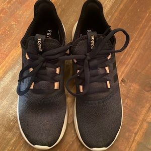 Adidas Cloudfoam
